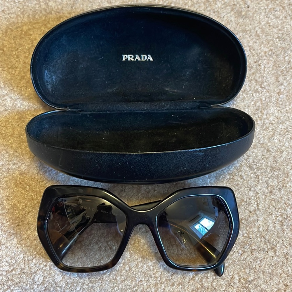 Prada Sunnies